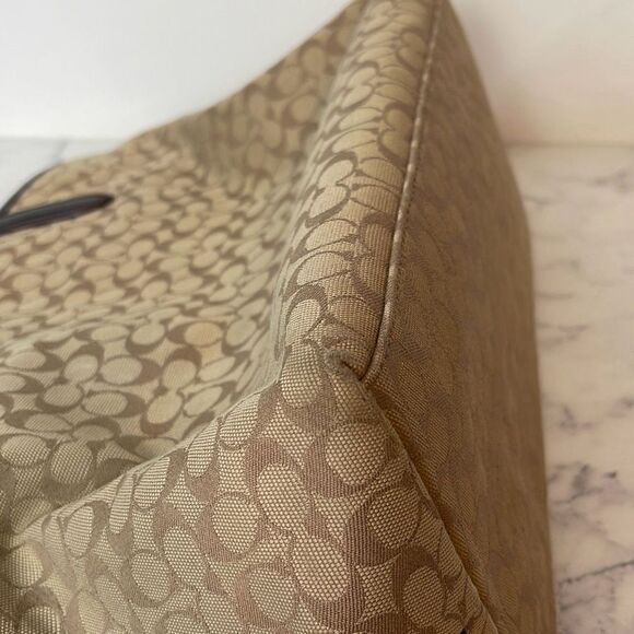 Coach Taylor Signature Jacquard Tote - Picture 13 of 14